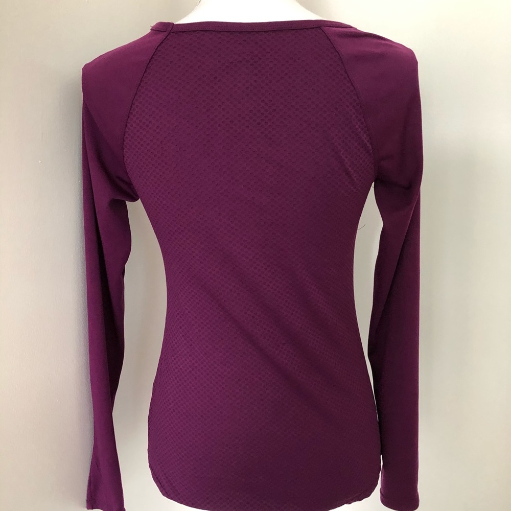 Danskin Top - Picture 3 of 7